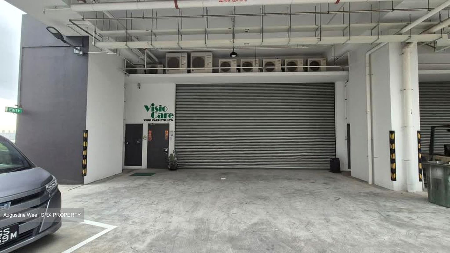 REVV (D22), Factory #580068781
